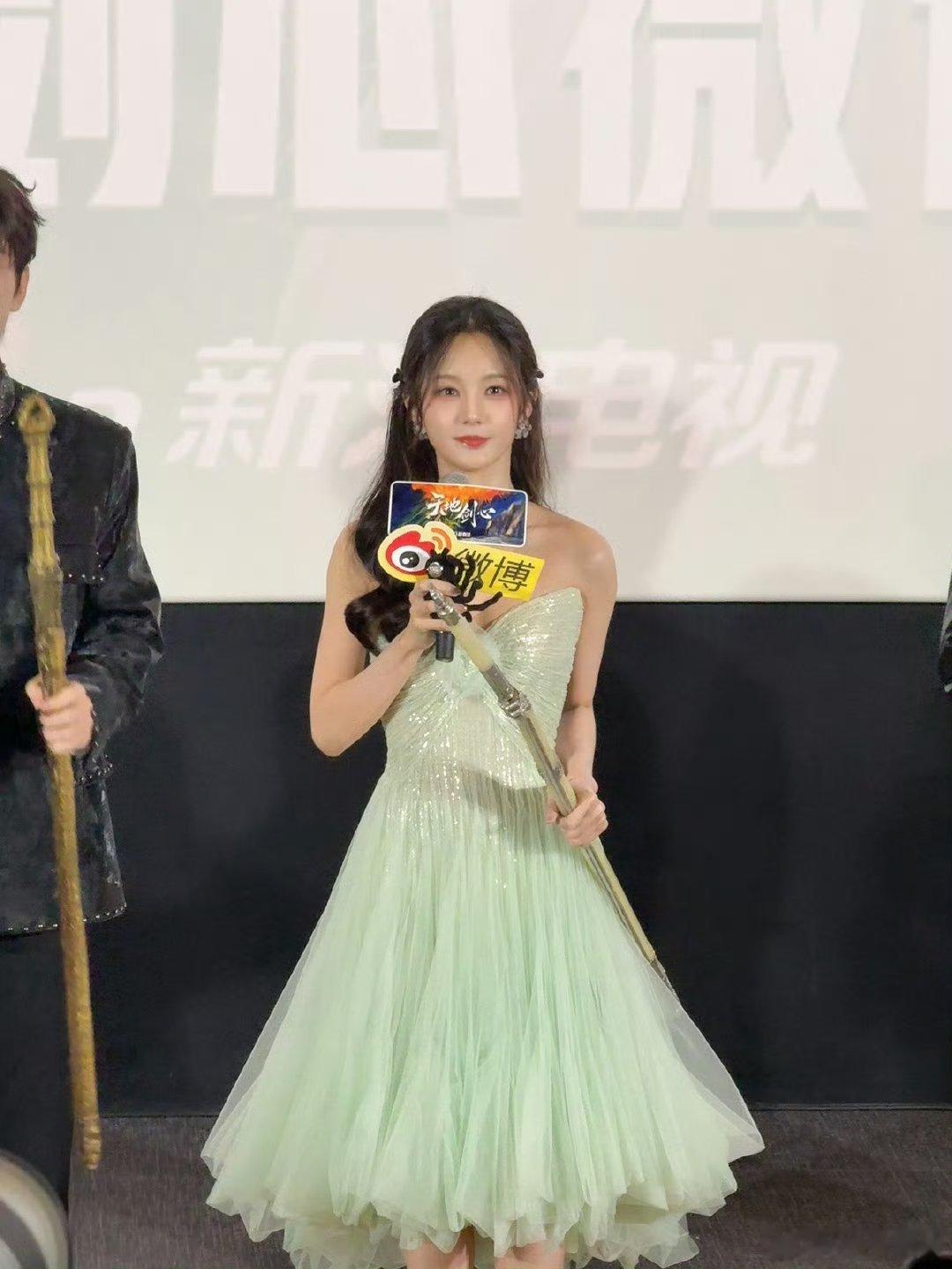 真诚的李一桐值得被爱真诚的人遇到了真心的人[哭哭]在这个浮躁的年代里，还有人