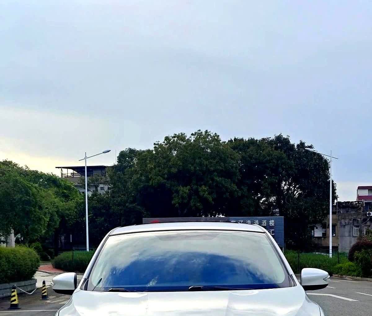 我把开了10年的私家车卖了，还真是应了那句话，"不卖不知道，一卖吓一跳！"车是日