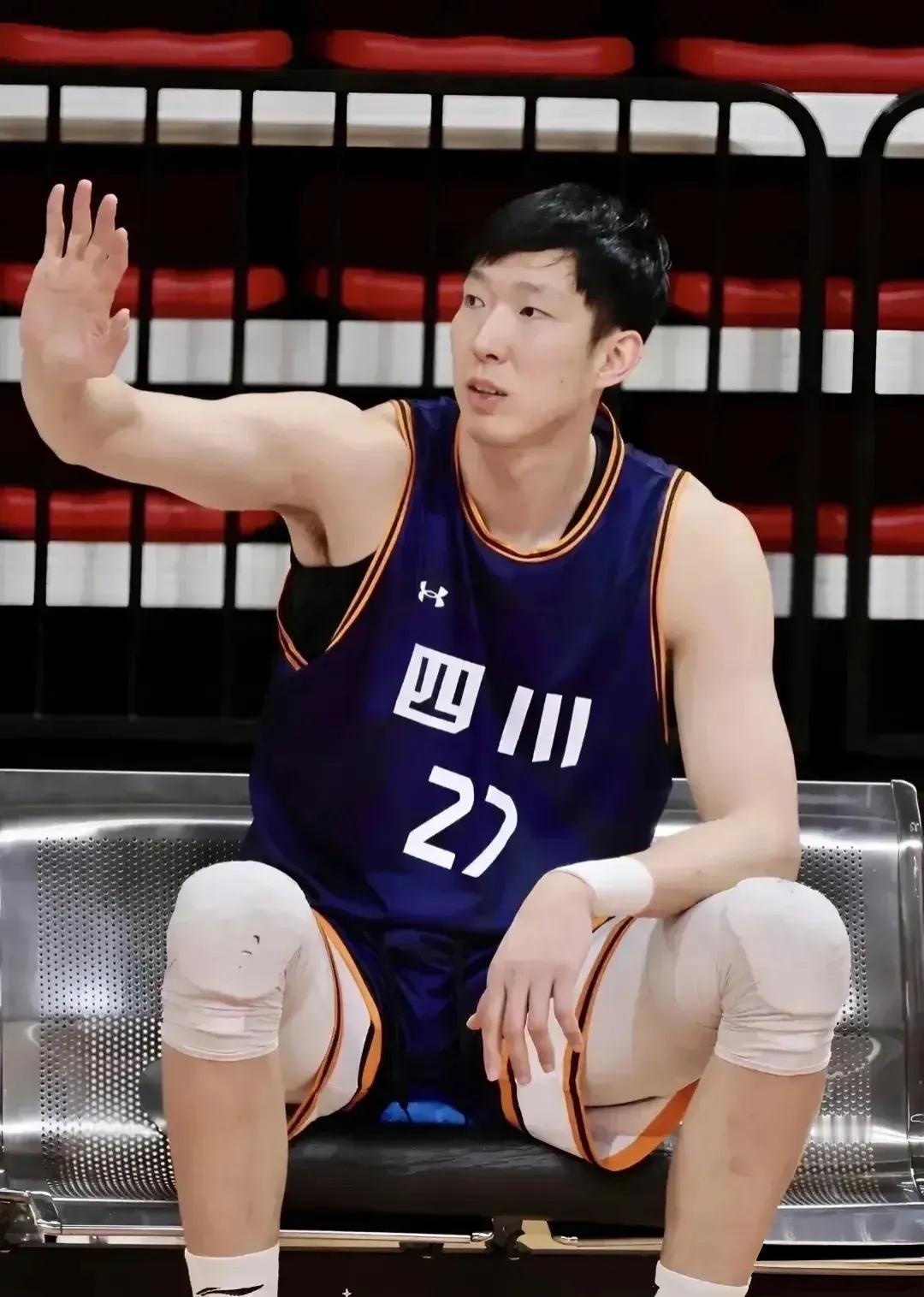 你认为中国男篮11月份的世预赛需要周琦回归吗？取决于周琦的表观，如果积极求战