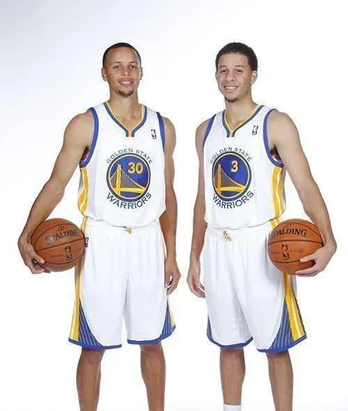 根据记者AnthonySlater的报道，勇士即将迎来NBA第一神射手，什么？