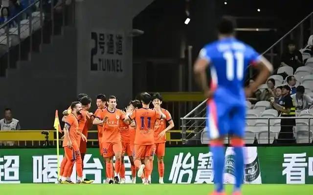 山东泰山客场3-2上海申花，主要球员打分：3人良好、4人不及格！一、山东泰山