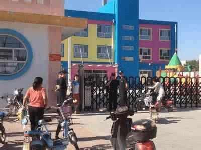 幼儿园学生不小心撞到孕妇, 奶奶躺在了地上