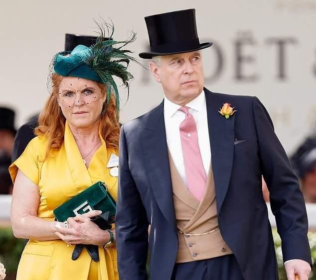 老版“梅根”，这位过气的王妃，还有机会回归吗？很难了吧！为何？第一，她是被扫