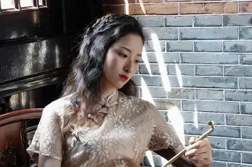 说句爸妈们不爱听的：“真取消彩礼，普通家庭儿子，更会娶不到老婆。”这不是危言耸听