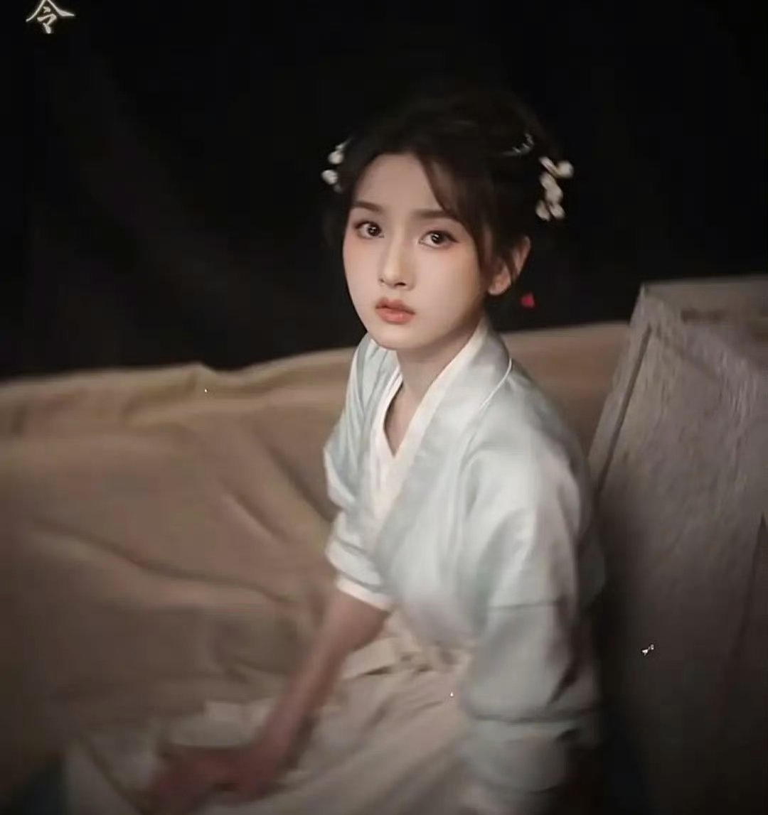 宋祖儿司宫令吴蒖蒖造型造型师艾闻，做的好精致好小巧啊！