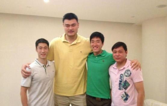 四个上海男人，四种退役活法姚明、刘翔、范志毅、王励勤，这四位上海出来的体育巨