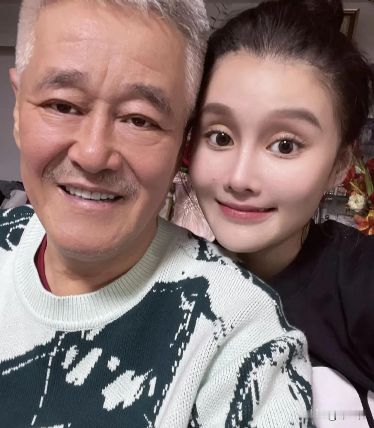 赵本山女儿这么的有钱，这么的幸福，她居然还得了抑郁症，而我之前看她直播了，她说上