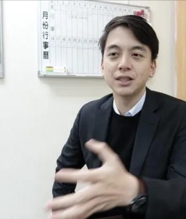 国民党又出人才了，这次出的这个人才就是就是桃园市立委牛洵庭，他对这次郑丽文当选国