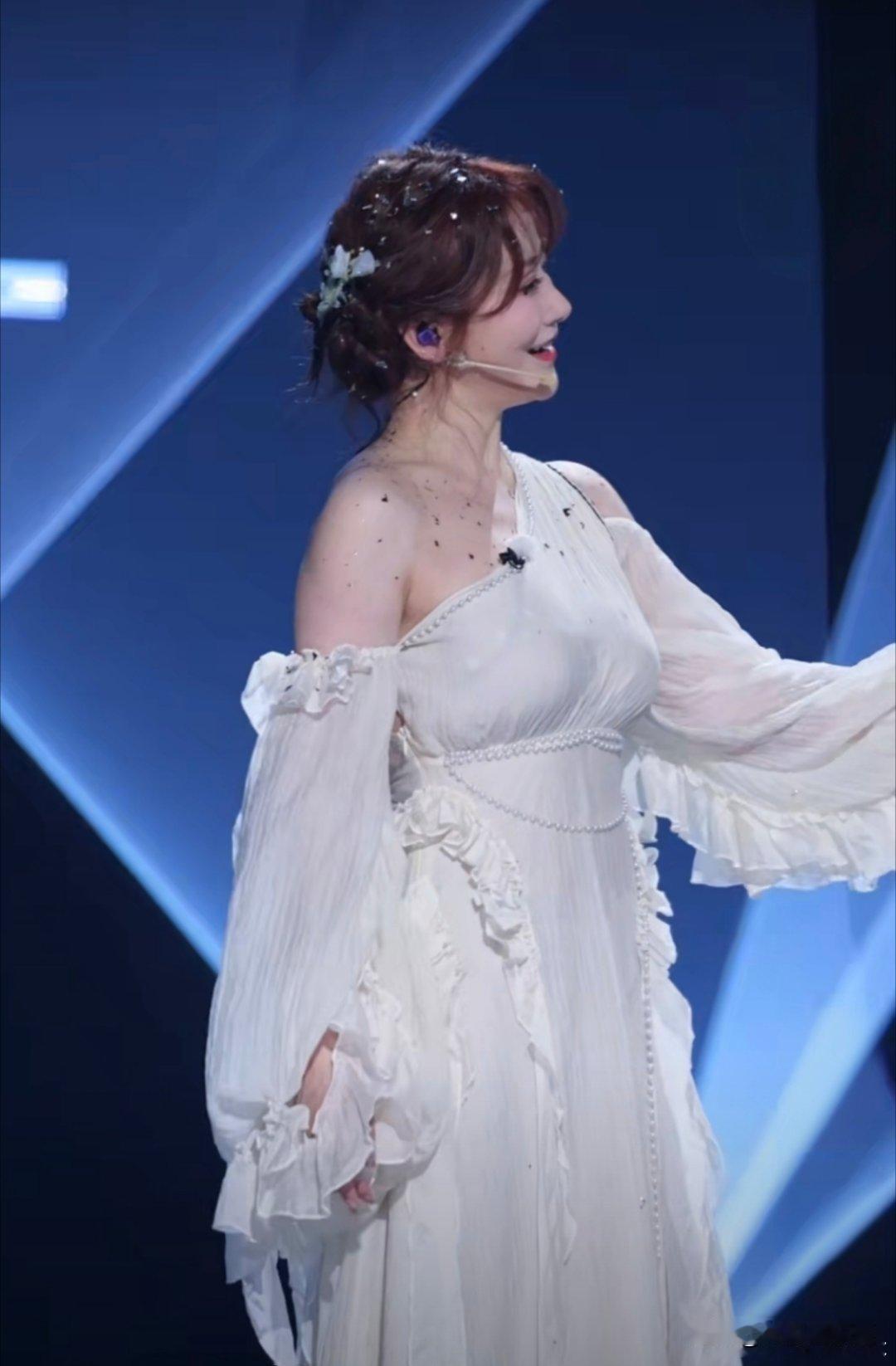 陈紫函，这身材