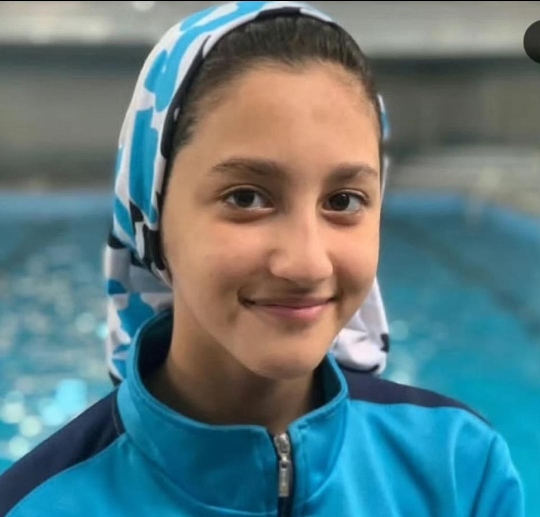 伊朗自由女神达巴格！一朵15岁的鲜花凋谢在伊斯兰政权安全部队的枪口下。她是来自