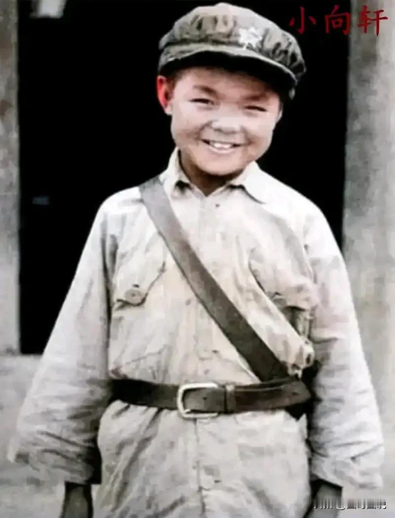 1979年，当开国中将廖汉生得知向轩只是行政16级后，心中有些不快，说到：“太低