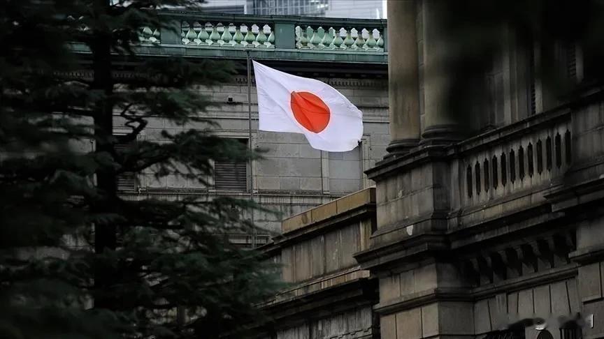 重磅！中日东海再度交锋！8月26日消息，日本外务省向中国提出抗议在东海建造新