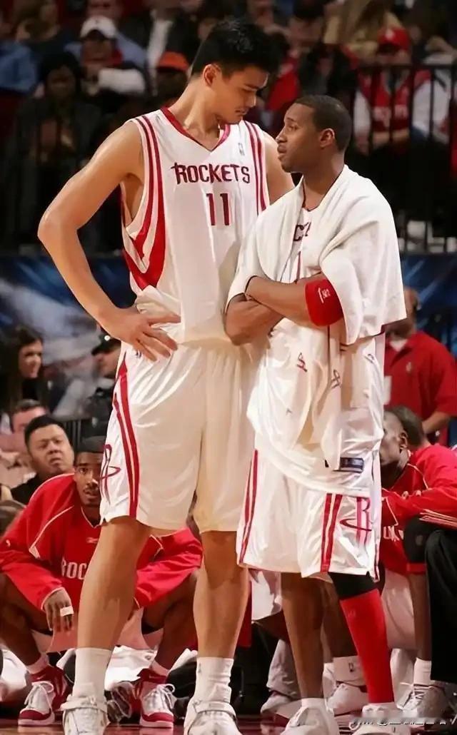 火箭明年来华上演回忆杀！CBA却连自家后院都快守不住？NBA中国赛刚打完没多久