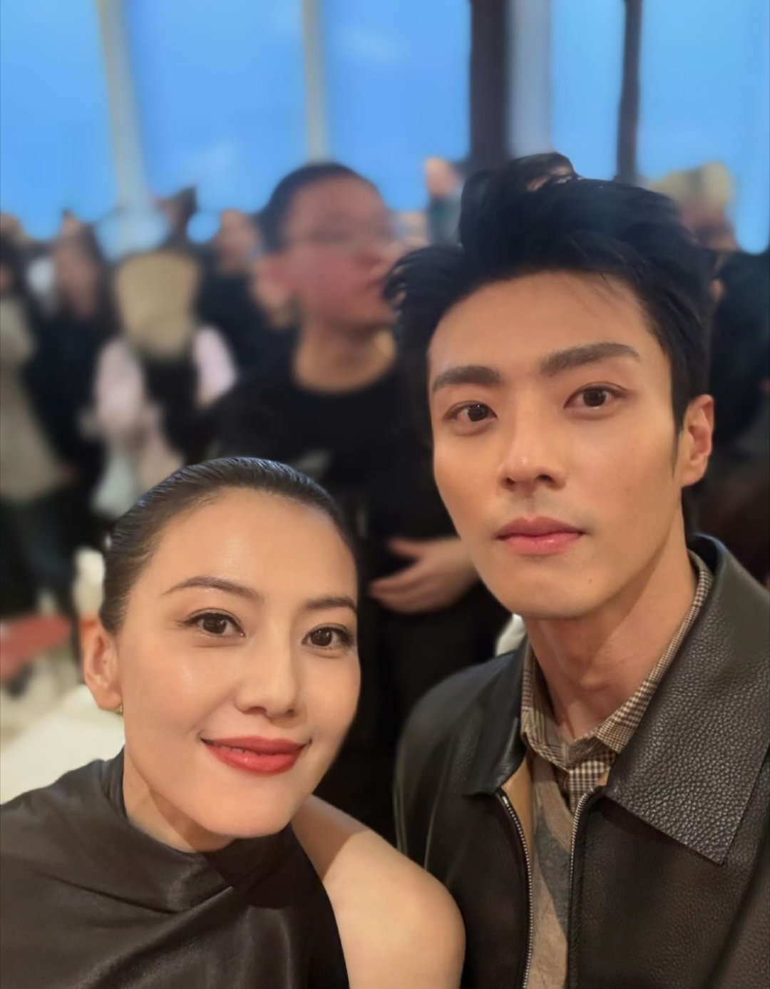 羡慕啊！！陈靖可你竟然有高圆圆姐姐的to签，那你能给我一张你的to签吗