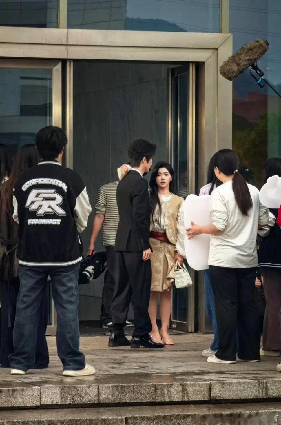 怎么都这么矮啊，短剧演员还是比不了明星