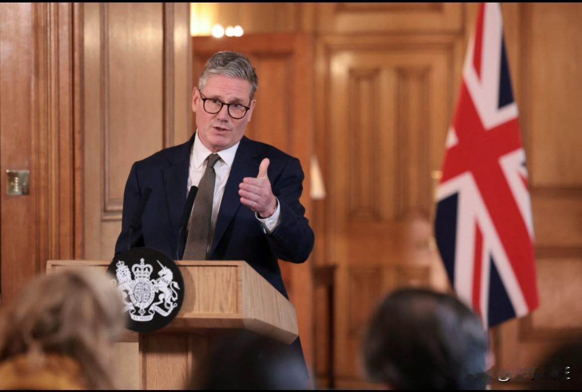 英国首相斯塔默的三句话。世界震惊，中国震惊！英国首相斯塔默在访问中国前后说了