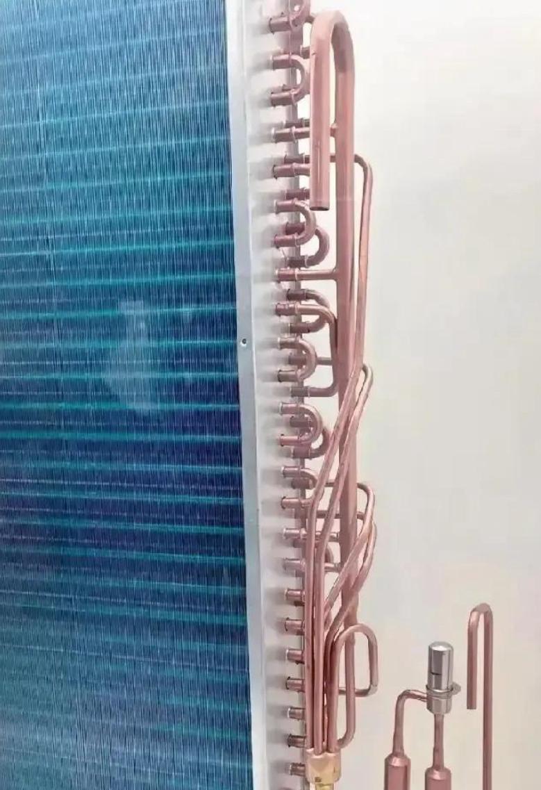 空调“铝代铜”坑惨消费者！花铜管的钱，用三年就报废。家人们谁懂啊！去年换空调踩的