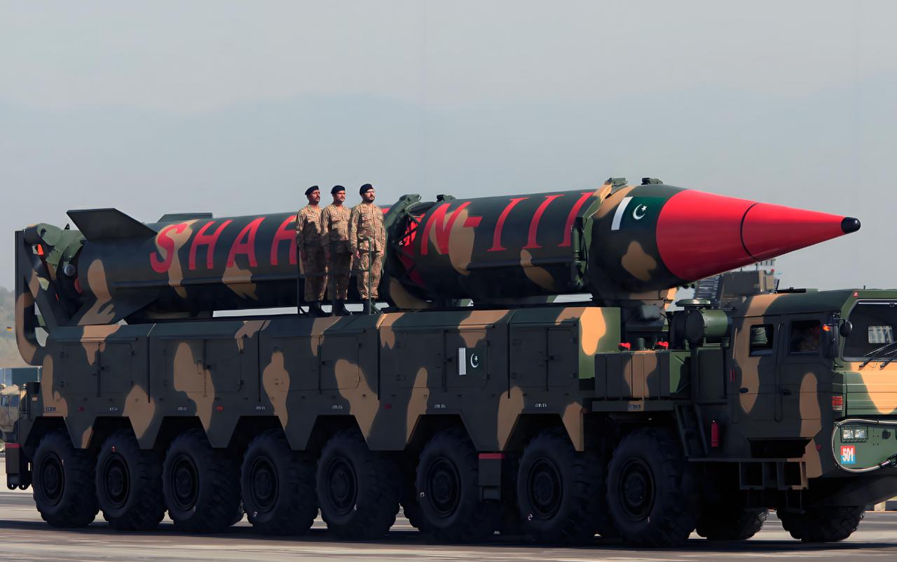 以色列会不会抓住这次机会再来个斩首行动！4月11日，美国和伊朗代表团，