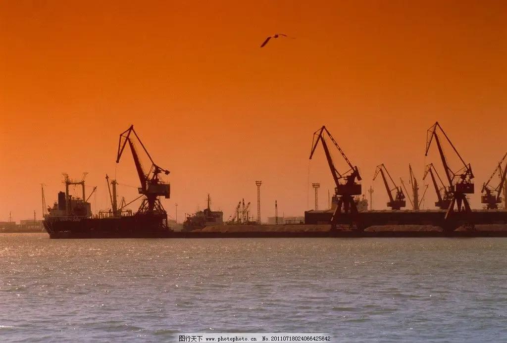 全世界TOP20大港口：1. 上海港（中国），吞吐量5150.6万T