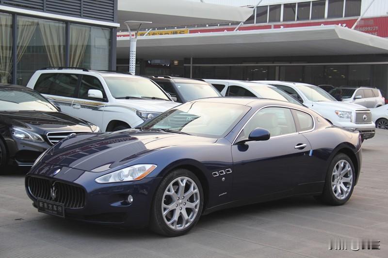 35万买玛莎拉蒂？这波降价潮中，真正的买家是那些被品牌情怀