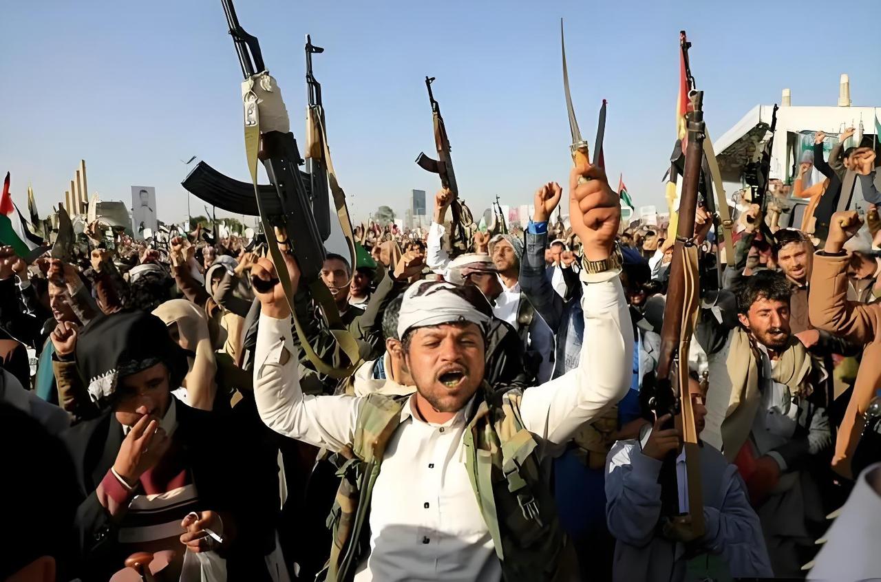 也门各界呼吁对胡塞武装全面开战，胡塞武装命运堪忧。据也门通讯社报道，9月5日，