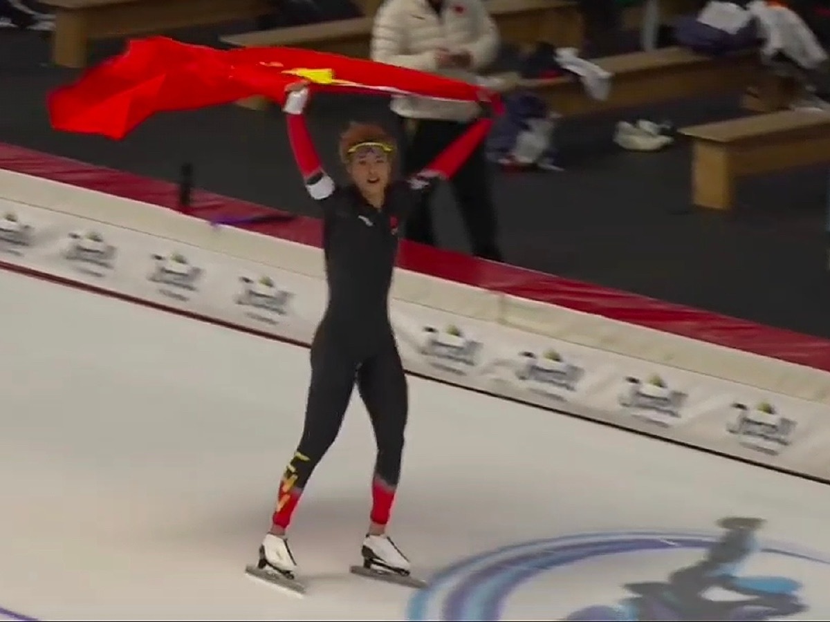 #刘瀚彬获世青赛5000米冠军#速度滑冰世青赛男子5000米决赛，刘瀚彬6：14