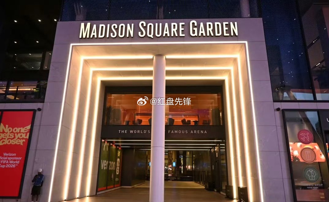 果然贫穷限制了想象，我以为奚梦瑶的婚礼，已经是豪门天花板了，看到霉霉大婚的消息，