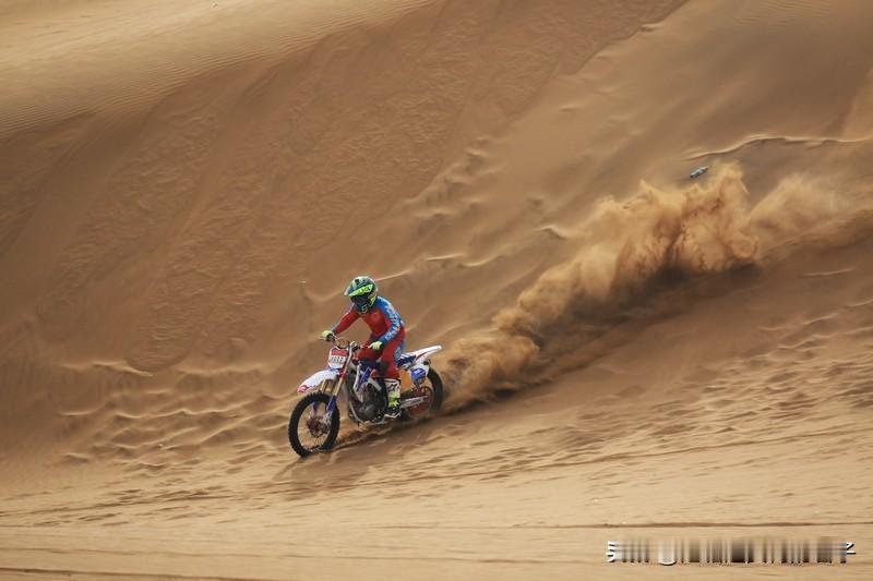 媒体评荒野求生“冷美人”退赛媒体评“冷美人”退赛，这事儿挺值得说道。11月14