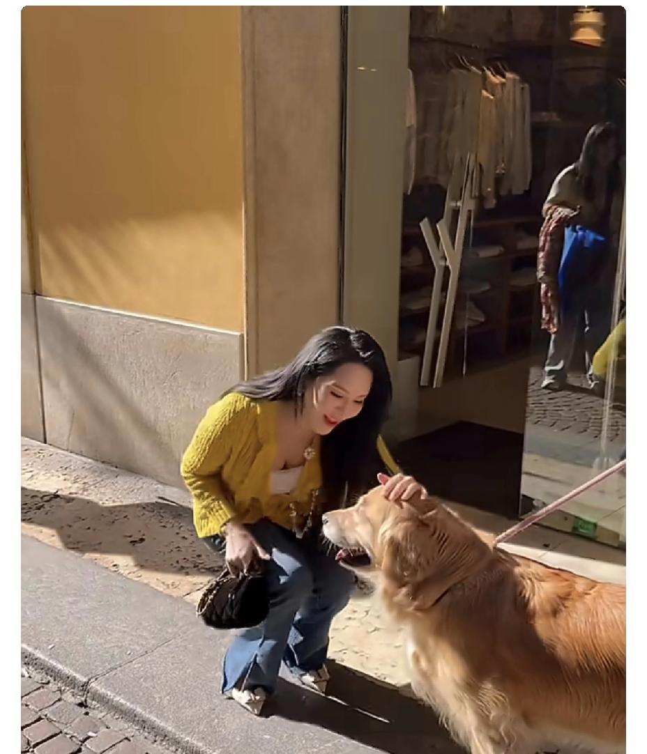 伊能静在社交平台发文说：2025年，是我永远不会忘记的一年。马上就要到202