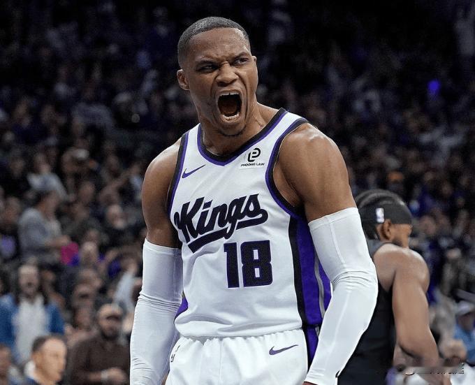 恭喜威少超过大O成为NBA历史控卫得分王排名第15位，目前距离历史第14位大梦奥