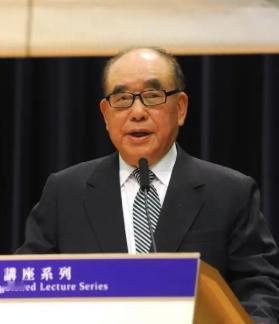 蒋介石最信任的侍卫长郝柏村晚年称：蒋介石最大错误，就是接受雅尔塔协定。雅尔塔会议