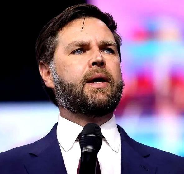 美国副总统万斯的这句话点醒了所有美国人！他说：“美国一贯的外交政策是对其他国家进