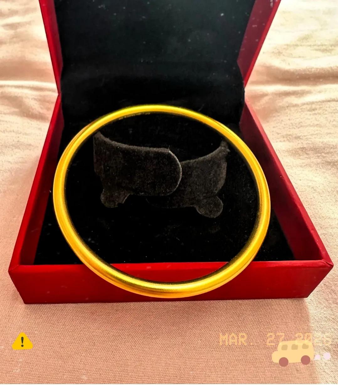 3月27日的金价真让人看傻眼了。短短二十来天，这行情跟玩跳楼机一样刺激。