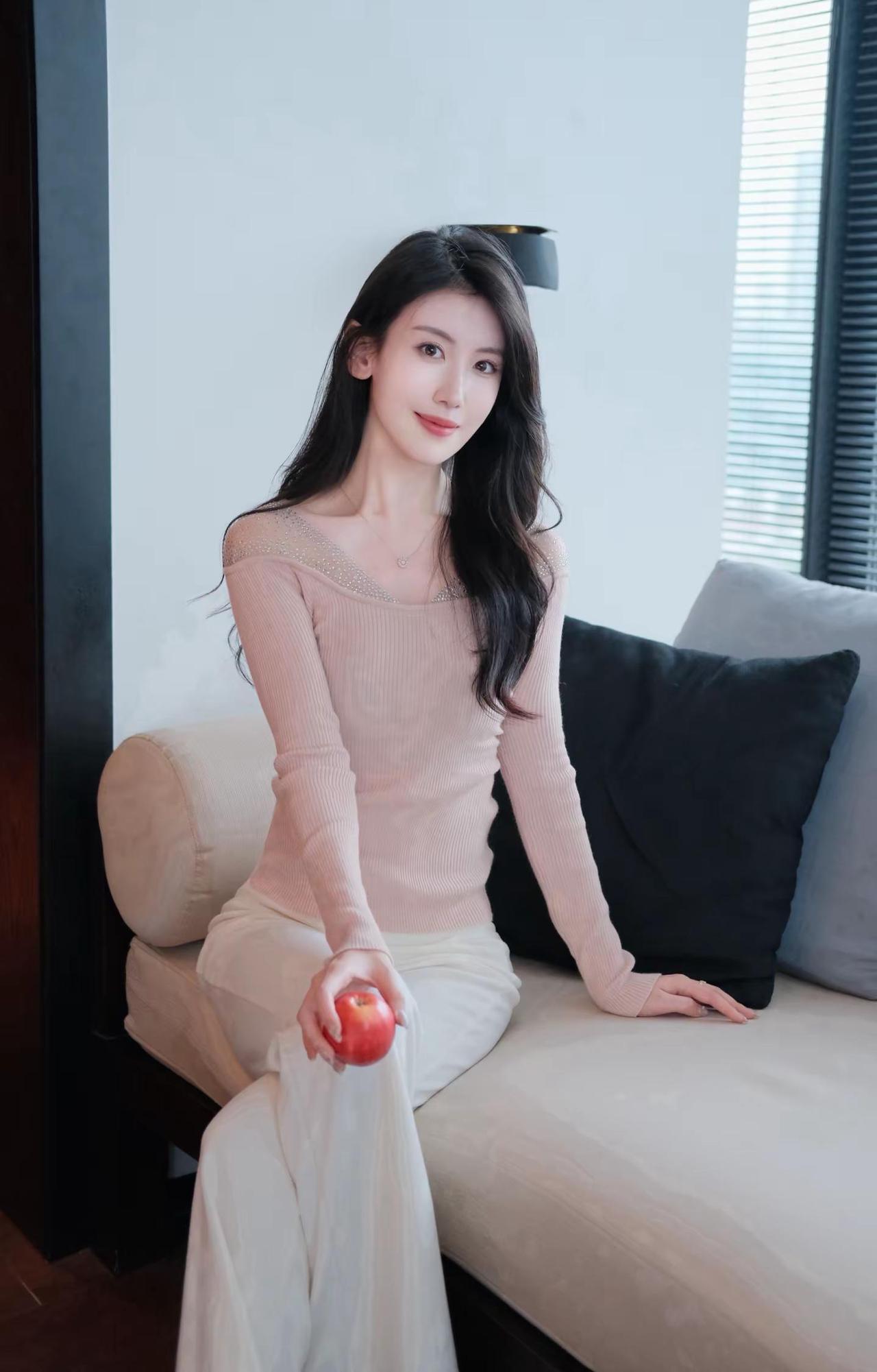 你总像初见那般明媚分享照片分享