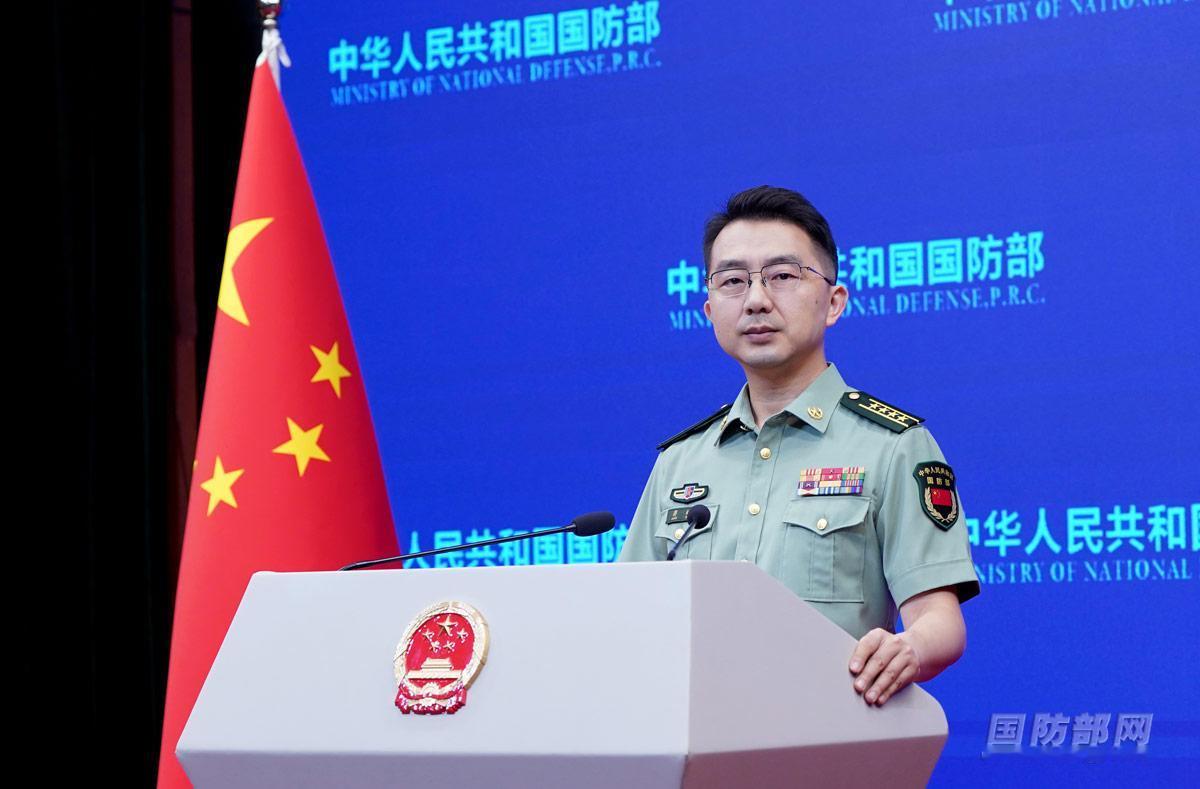 没有任何余地！中国国防部已向全球划出红线：解放军全员备战就绪。若是谁敢阻拦中国统
