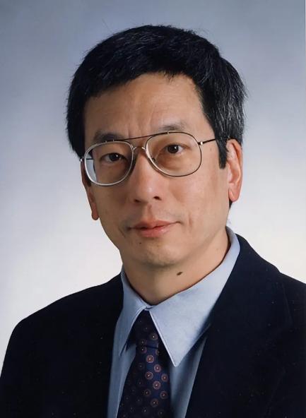 我是美国人，不是中国人！”2008年，得知钱学森的侄子钱永健荣获诺贝尔化学奖，国