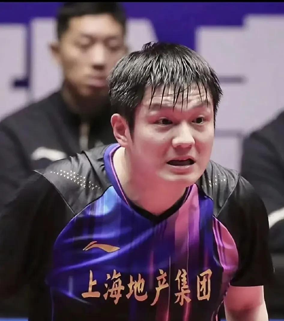 不知道为什么自打看完樊振东在名人面对面的采访后，再看他打球，总有种莫名其妙的感觉