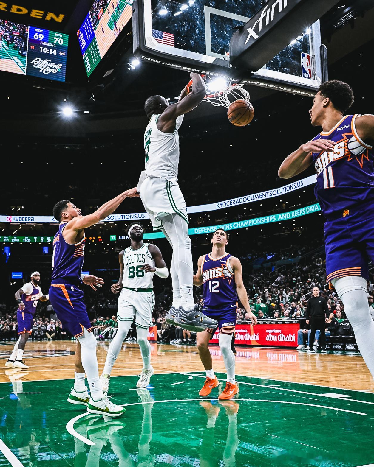 杰伦·布朗🔥太牛的一场球了！21罚19中！！！41分7篮板6助攻，第四节凯尔特