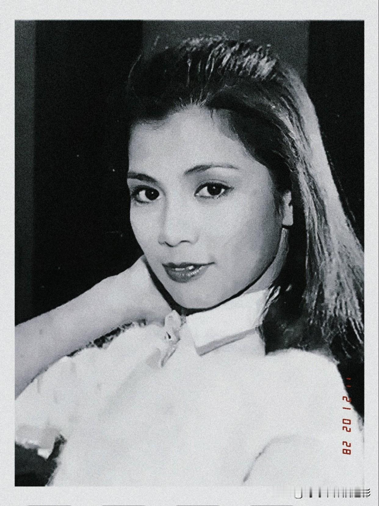 🧡人间惊鸿客，难忘翁美玲