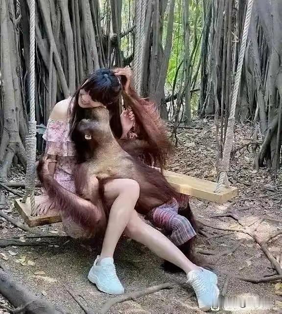 当你第一眼看得太迷糊当你第二眼看清楚之后是不是非常之愤怒这么的娇嫩的脸蛋，