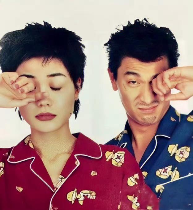 1996年刘德华与王菲合作拍摄的睡衣广告