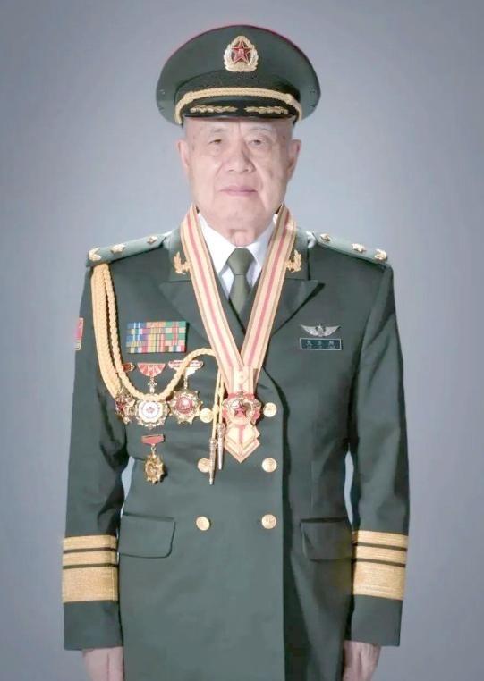 国外军事专家推算，美俄一旦开战，全球可能死亡50亿人。但如果战争发生在中美之间，