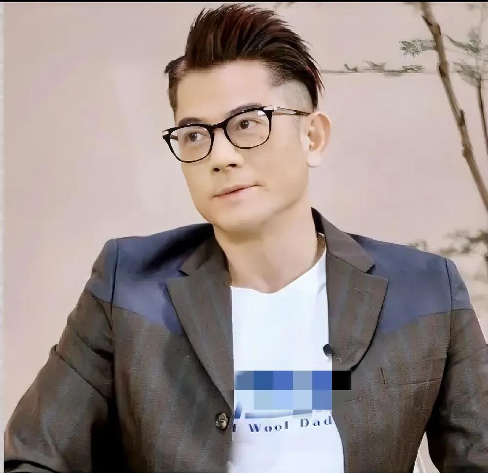 这么嚣张的头发，我感觉老郭比谢霆锋还要叛逆啊[捂脸哭][捂脸哭]