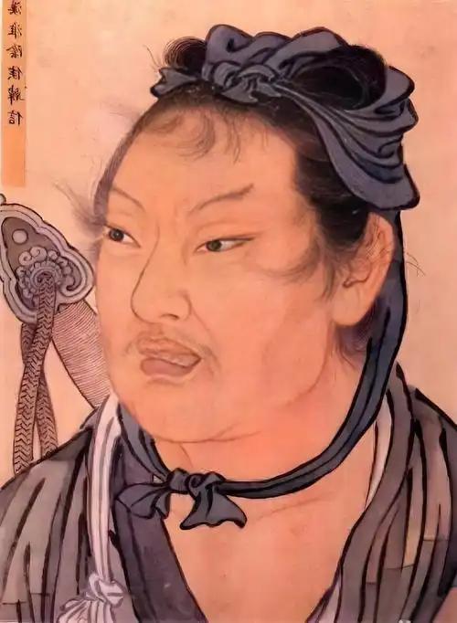 韩信跟樊哙说话，樊哙跪了——因为韩信是楚王，战功赫赫，樊哙再猛也得跪。但韩信忘了