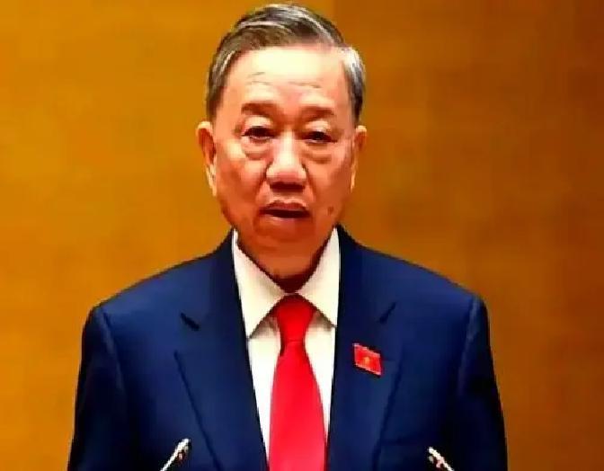 越南这次真是把“反复无常”演绎到了极致！12月24日，在河内，日本驻越南大