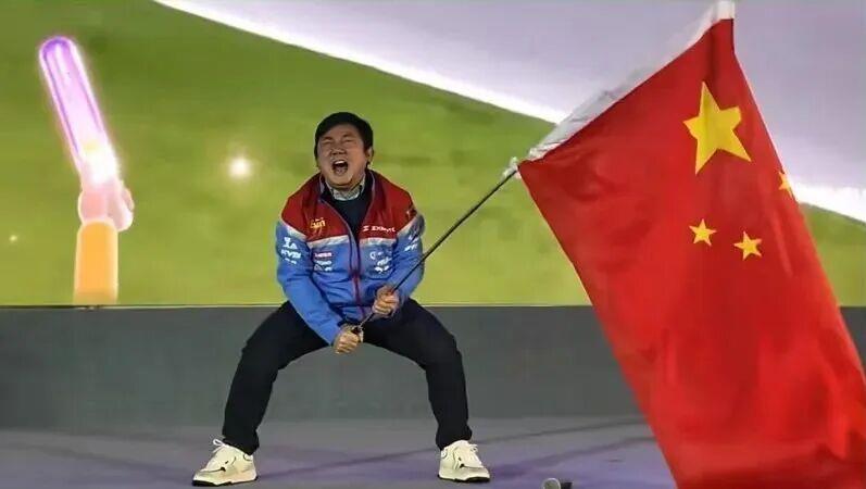 驳凯越机车“内涵”张雪机车：忘恩负义、偷换概念、格局尽失