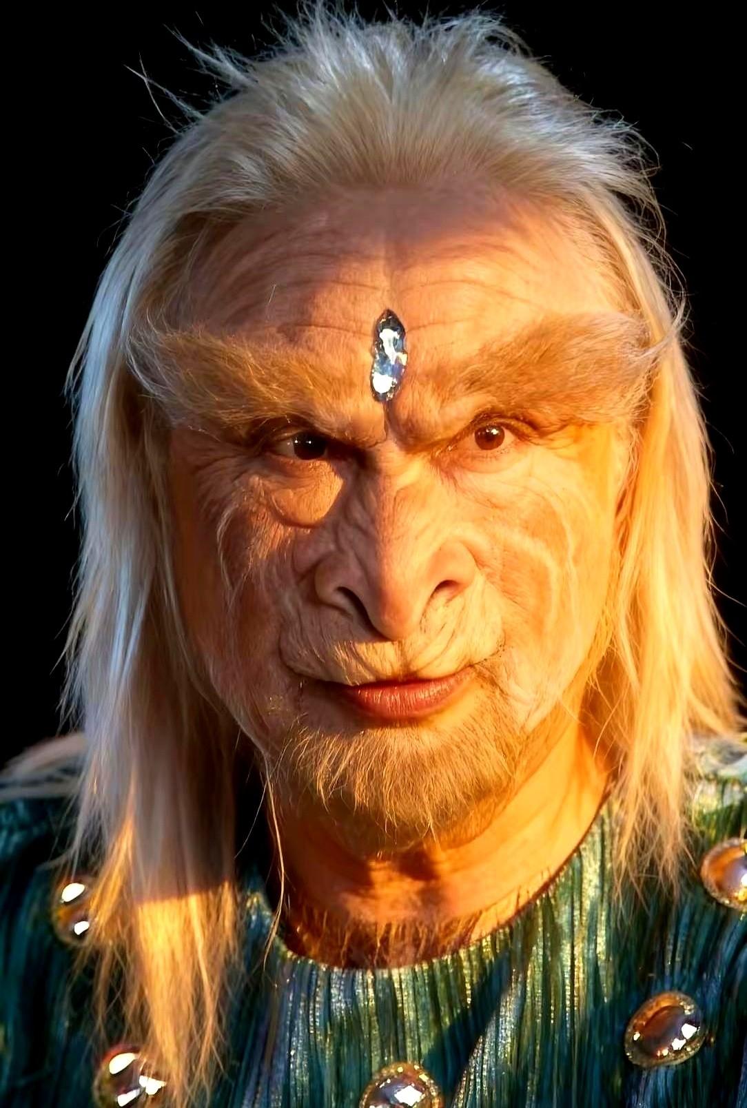 小时候看《西游记》，就爱琢磨妖怪的颜值。金角银角兄弟俩，亮闪闪的，看着就喜庆