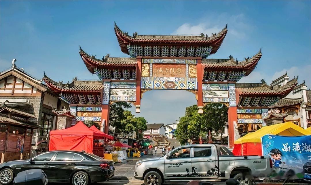 湘超冠军城永州最值得旅行的十个地方，看看你去过几个？1.零陵古城（冠军球员