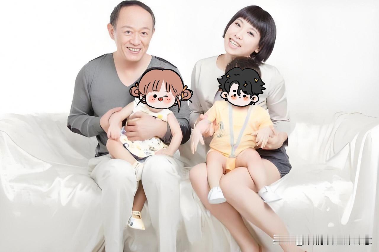 老戏骨金士杰近60岁生了龙凤胎，他给所有男人提了个醒，男人在当爷爷的年纪当了爸爸