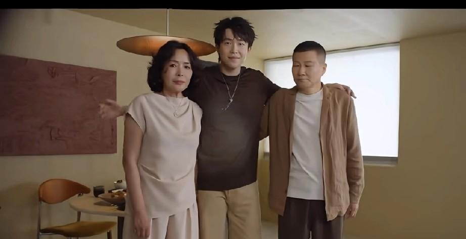 王楚钦的父母真正诠释了什么是“父母之爱子，则为之计深远”！从今天曝光的照片来看